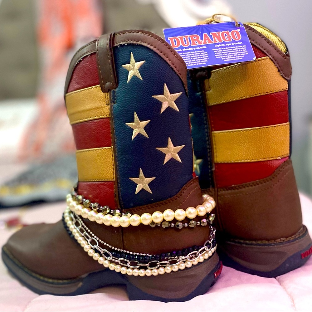 Men’s, Ladies or kid’s boots.